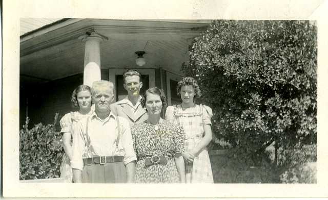 Cleophus McNutt and family in Oregon